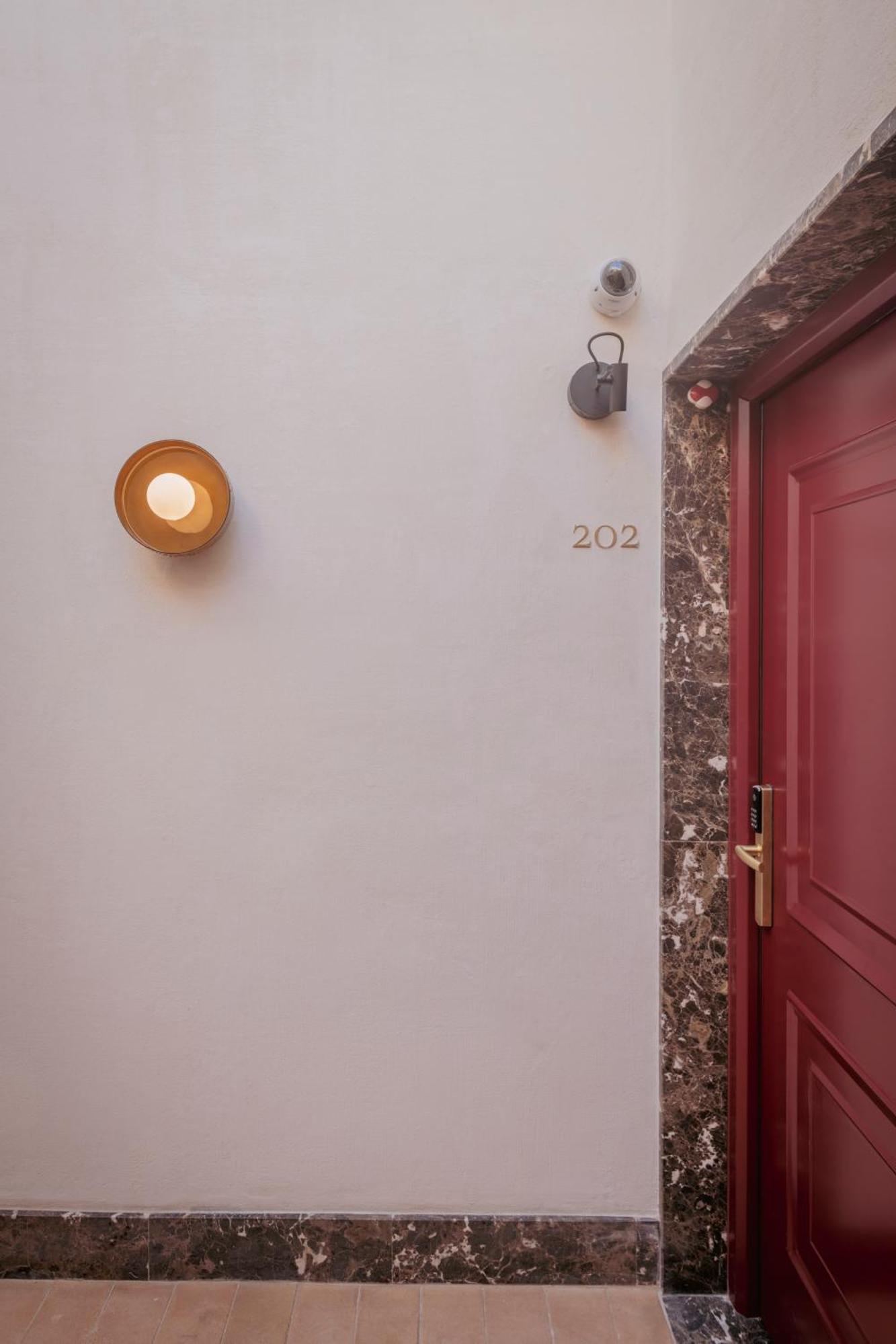 Lirium Casa Patio Hotel Seville Exterior photo