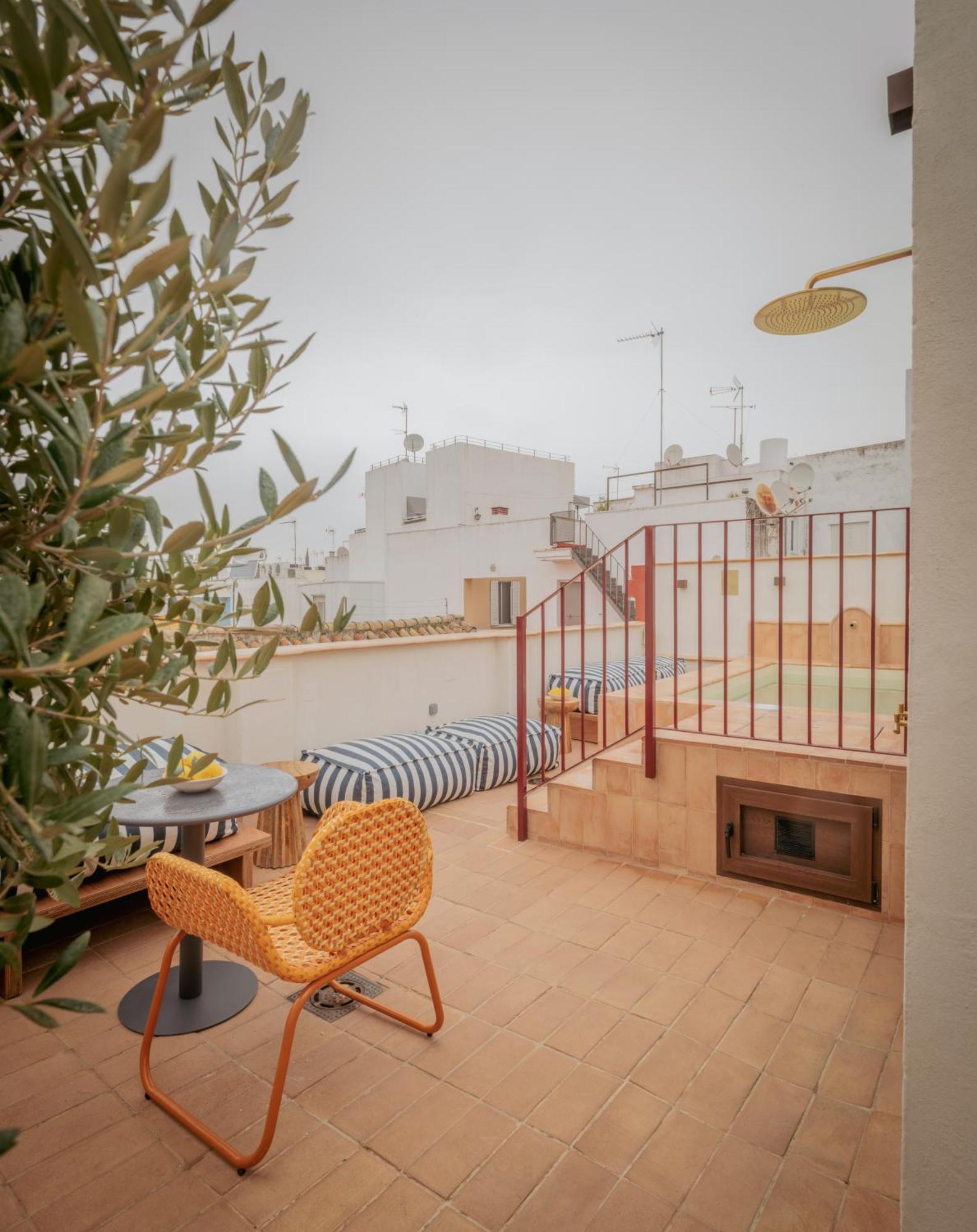 Lirium Casa Patio Hotel Seville Exterior photo