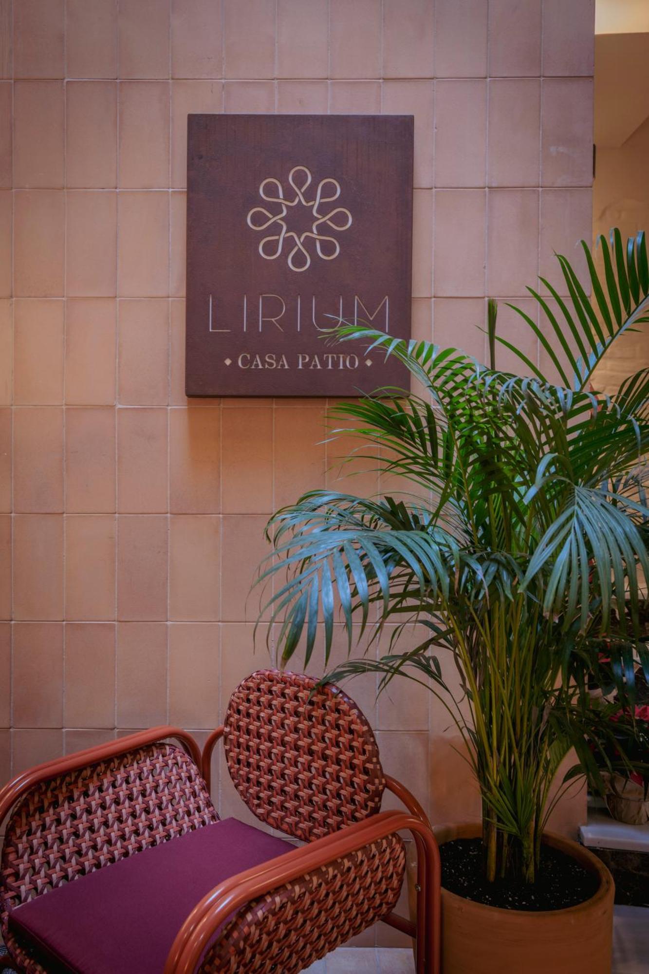 Lirium Casa Patio Hotel Seville Exterior photo